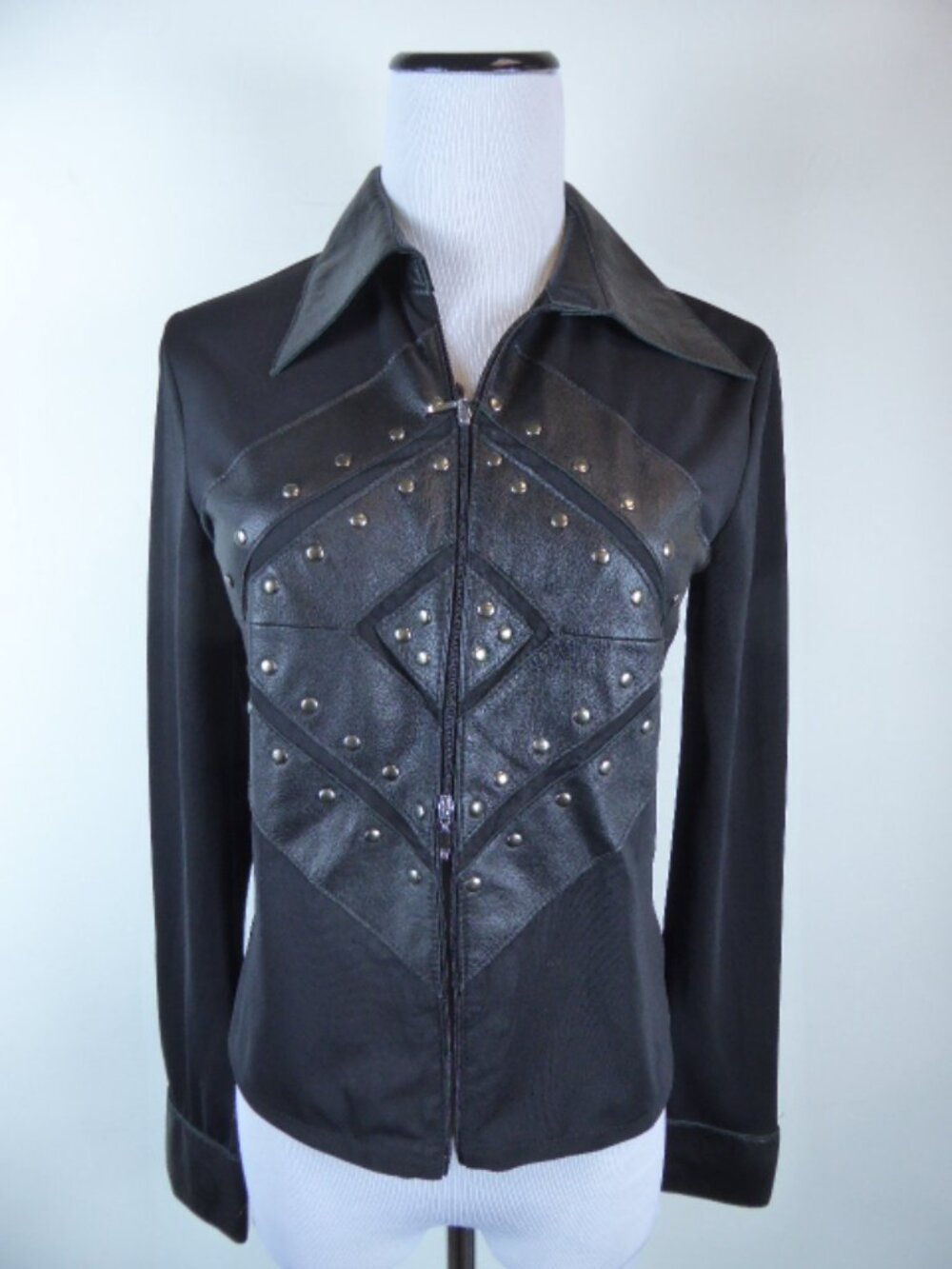 NWT NICOLA BERTI BLACK studded zip leather top xs